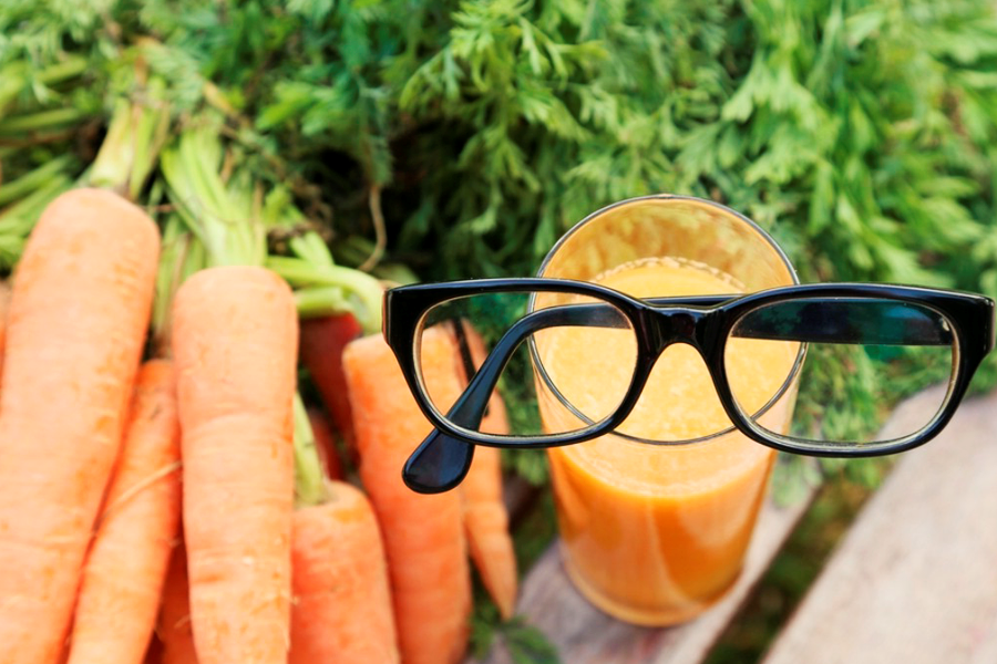 Морковь – один из продуктов, содержащих витамины для здоровья глаз